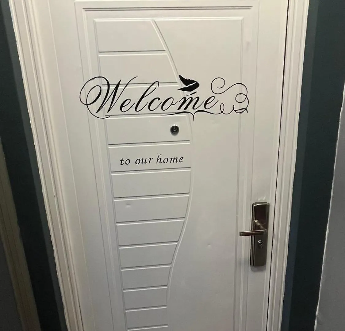 Two Bedroom Flat - Hyper Center Brussels location
