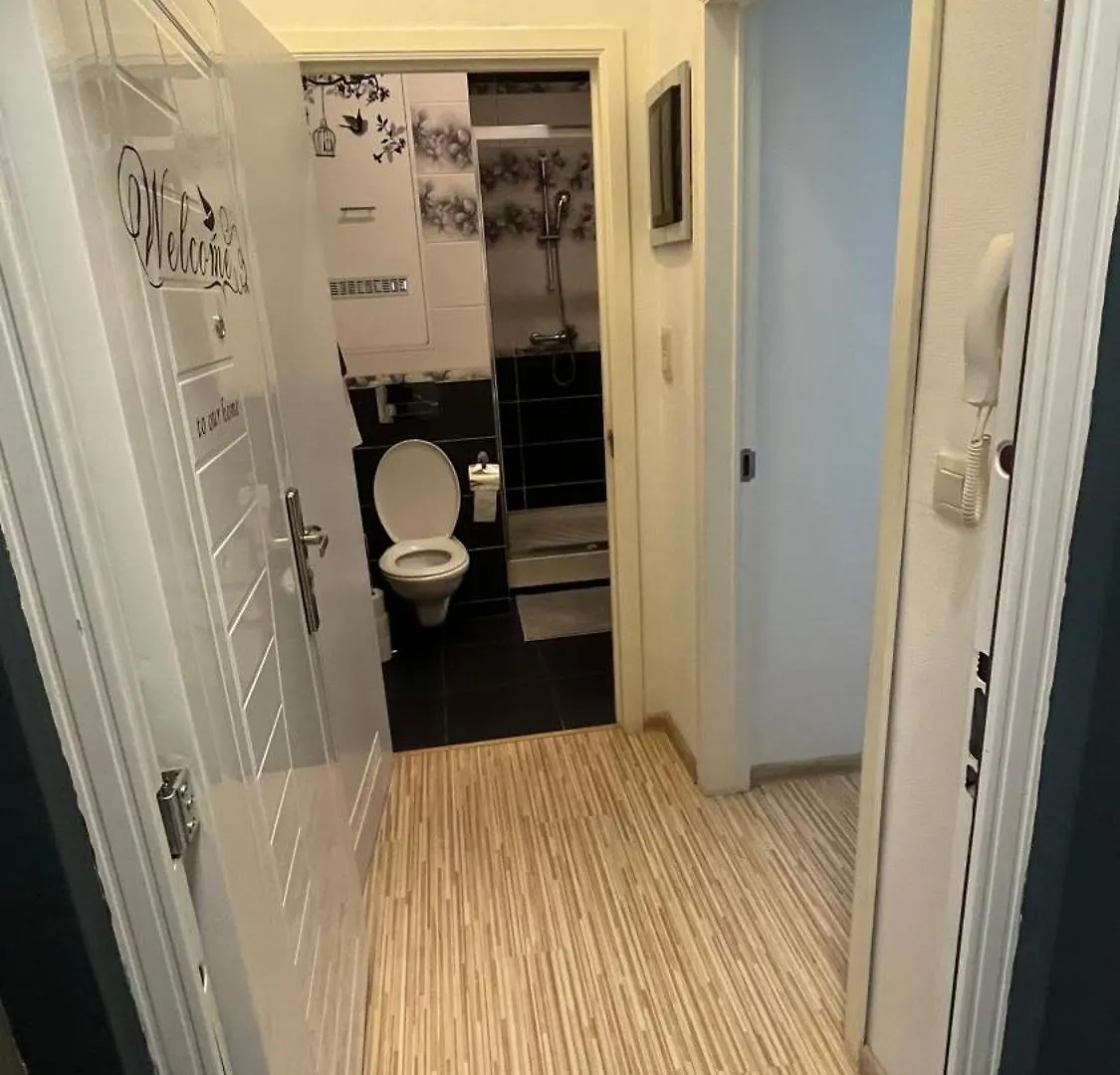 Two Bedroom Flat - Hyper Center Brussels Belgium